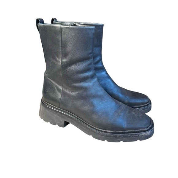 Vince Shoes - Vince Remi BLACK LEATHER CHUNKY Sole Water Repellant Zip Ankle Boot Bootie 7.5